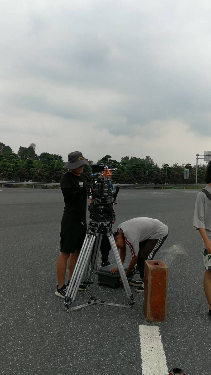 大安市TVC拍摄公司：唤醒集体记忆，构建跨代际沟通桥梁